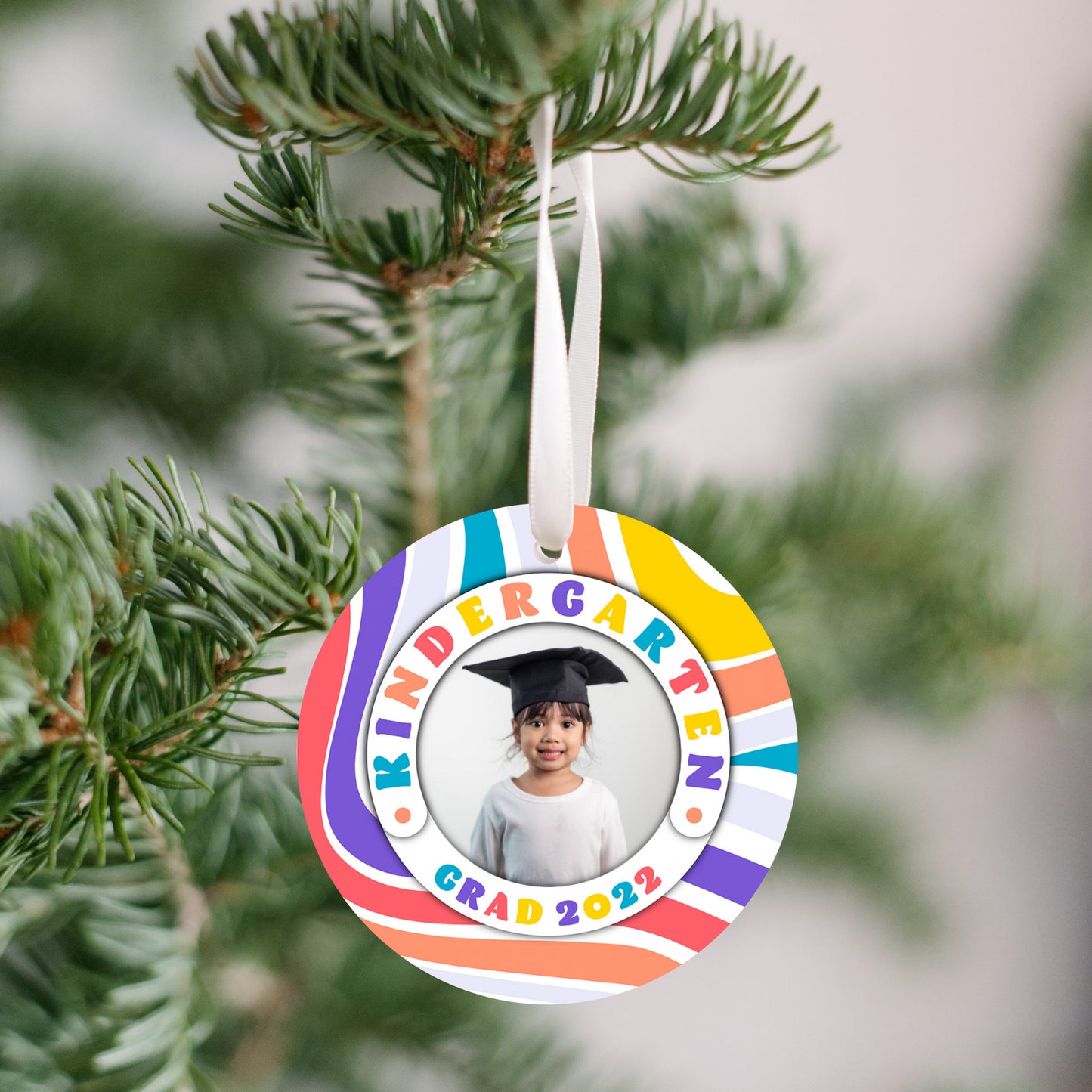 Kindergarten Grad 2022 Ornament
